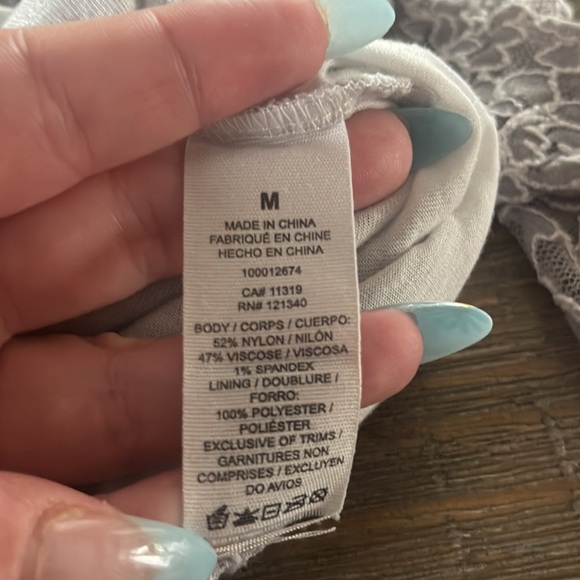 Garage Balletcore Lace Open Back Sweater - Picture 6 of 6